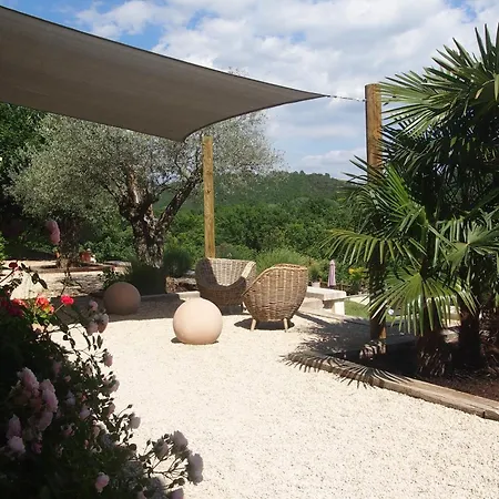 La Maison Des Collines