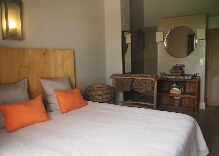 Guest house La Maison Des Collines *