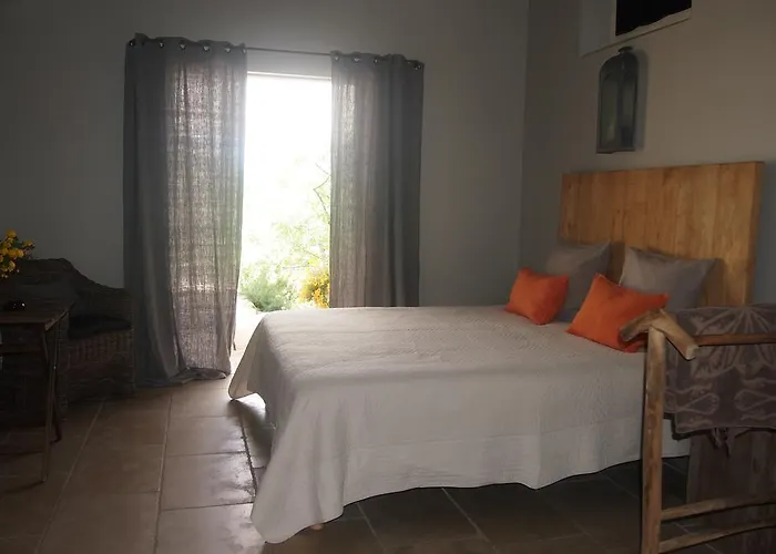 La Maison Des Collines Guest house Allemagne-en-Provence