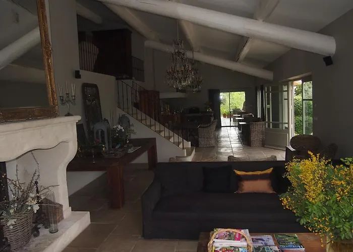 La Maison Des Collines